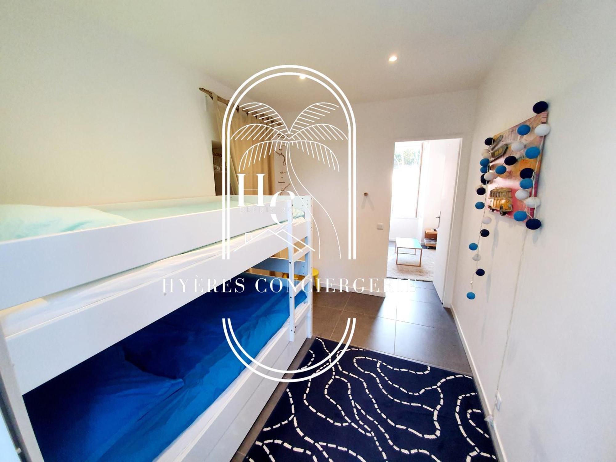 Petit Moulin-T3 Giens-Clim-Parking Apartment อิแยร์ ภายนอก รูปภาพ