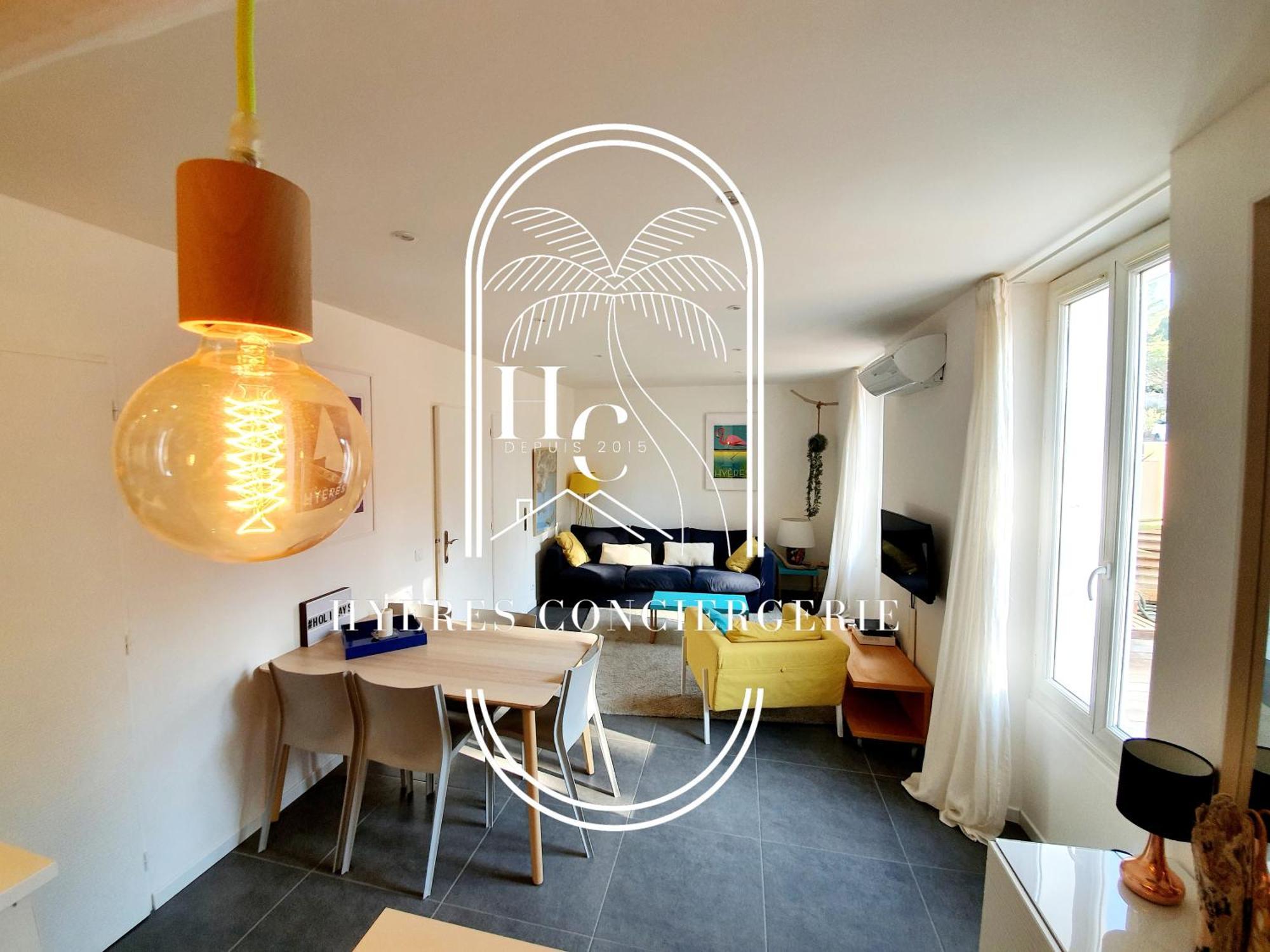 Petit Moulin-T3 Giens-Clim-Parking Apartment อิแยร์ ภายนอก รูปภาพ