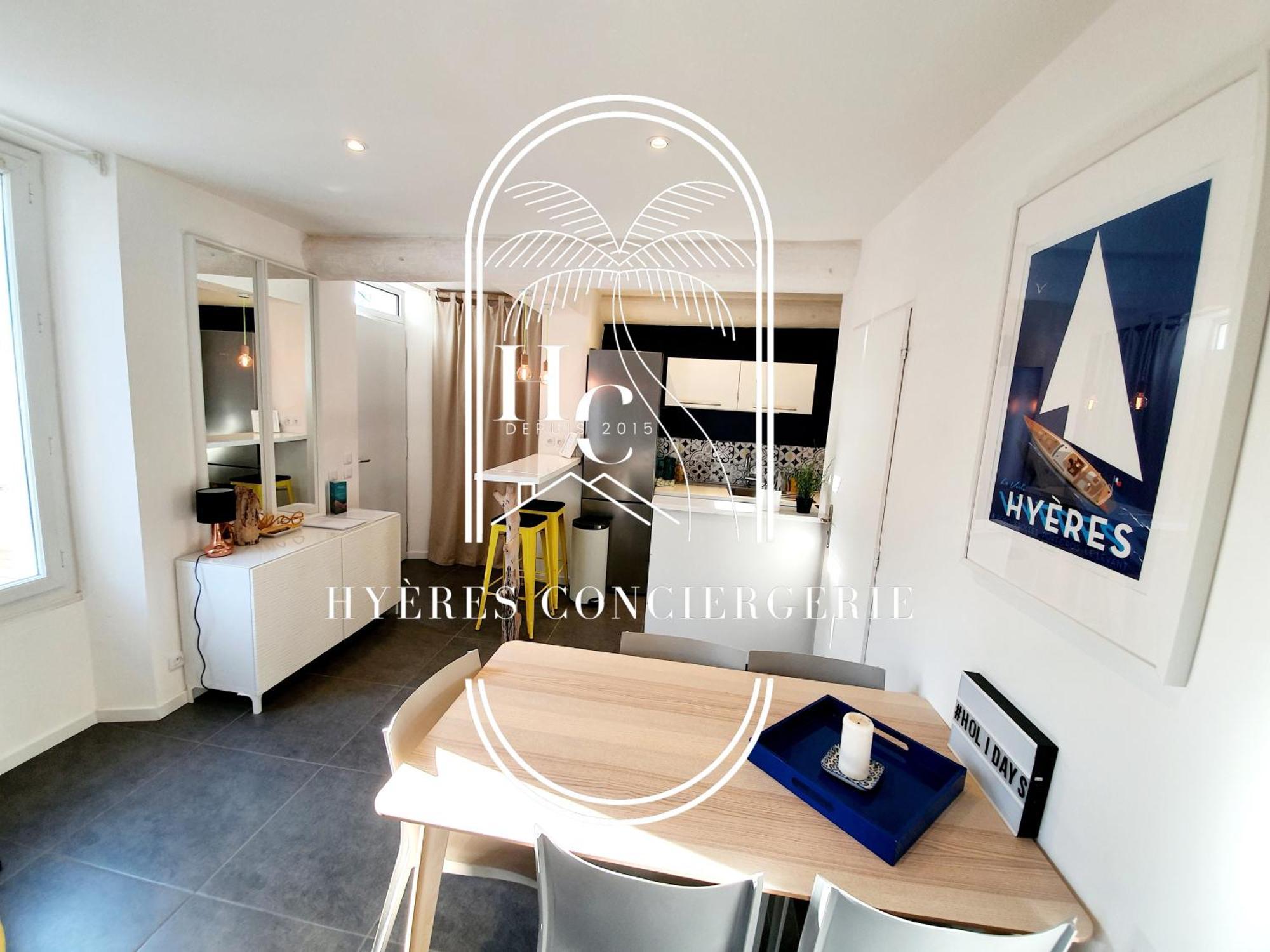 Petit Moulin-T3 Giens-Clim-Parking Apartment อิแยร์ ภายนอก รูปภาพ