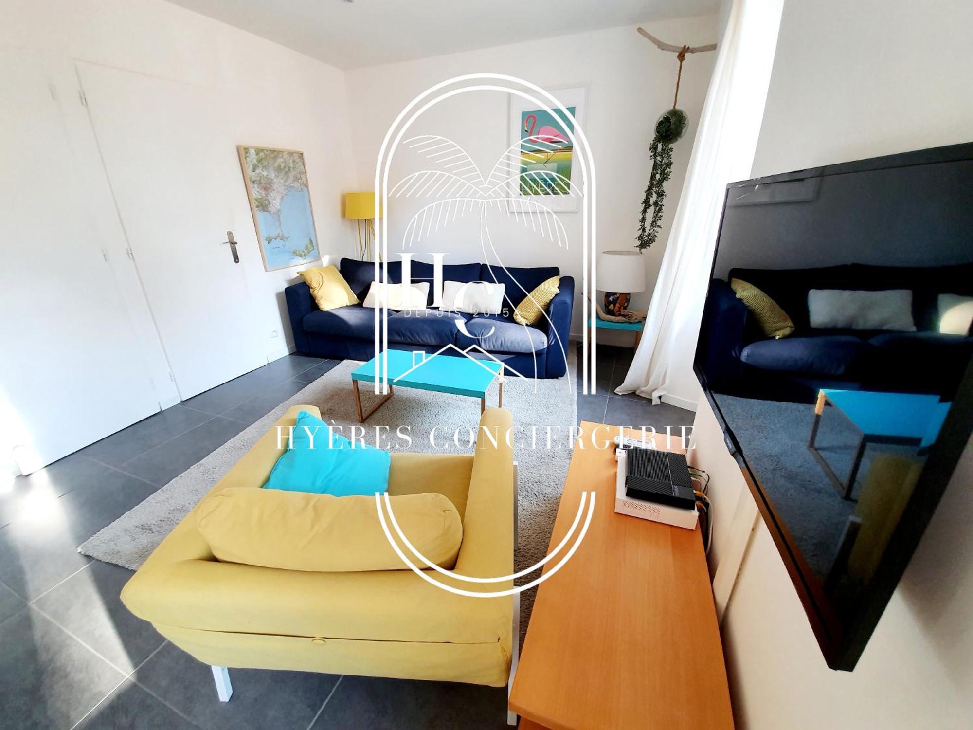 Petit Moulin-T3 Giens-Clim-Parking Apartment อิแยร์ ภายนอก รูปภาพ